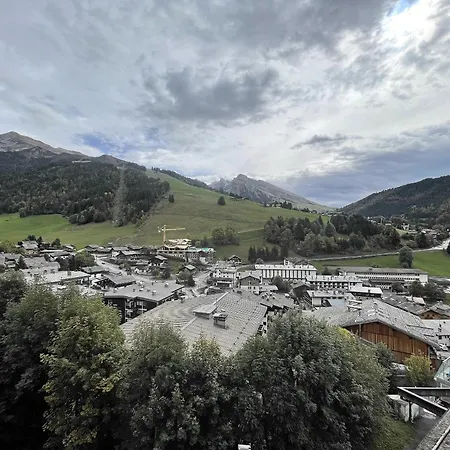 Ours Blanc 20 4 Pers Avec Belle Vue La Clusaz